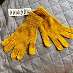 URBAN OUTFITTERS GLOVES NEW